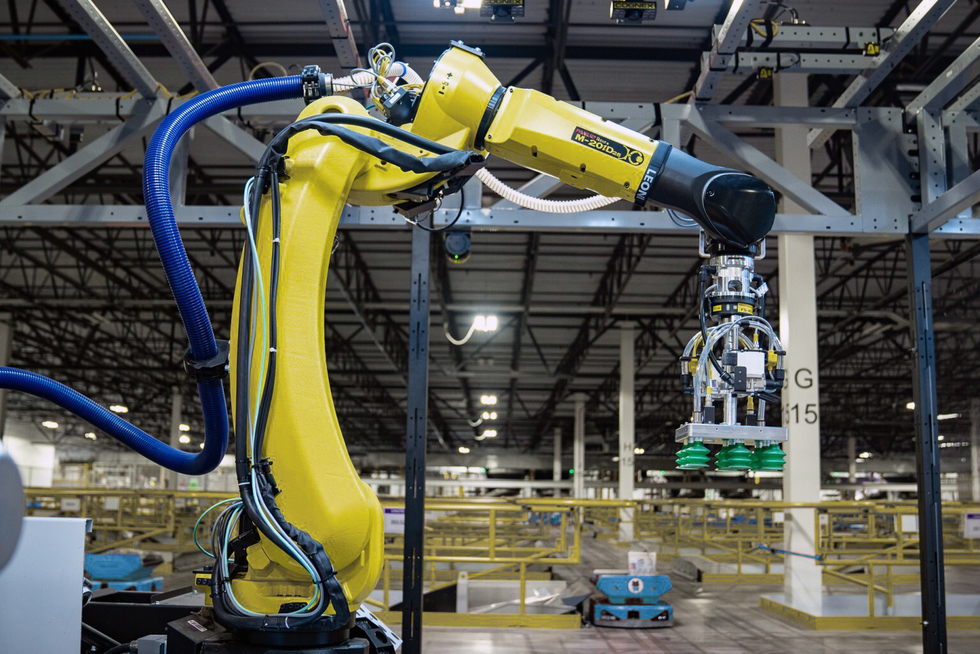 How Amazon Is Changing the Future of Robotics and Logistics